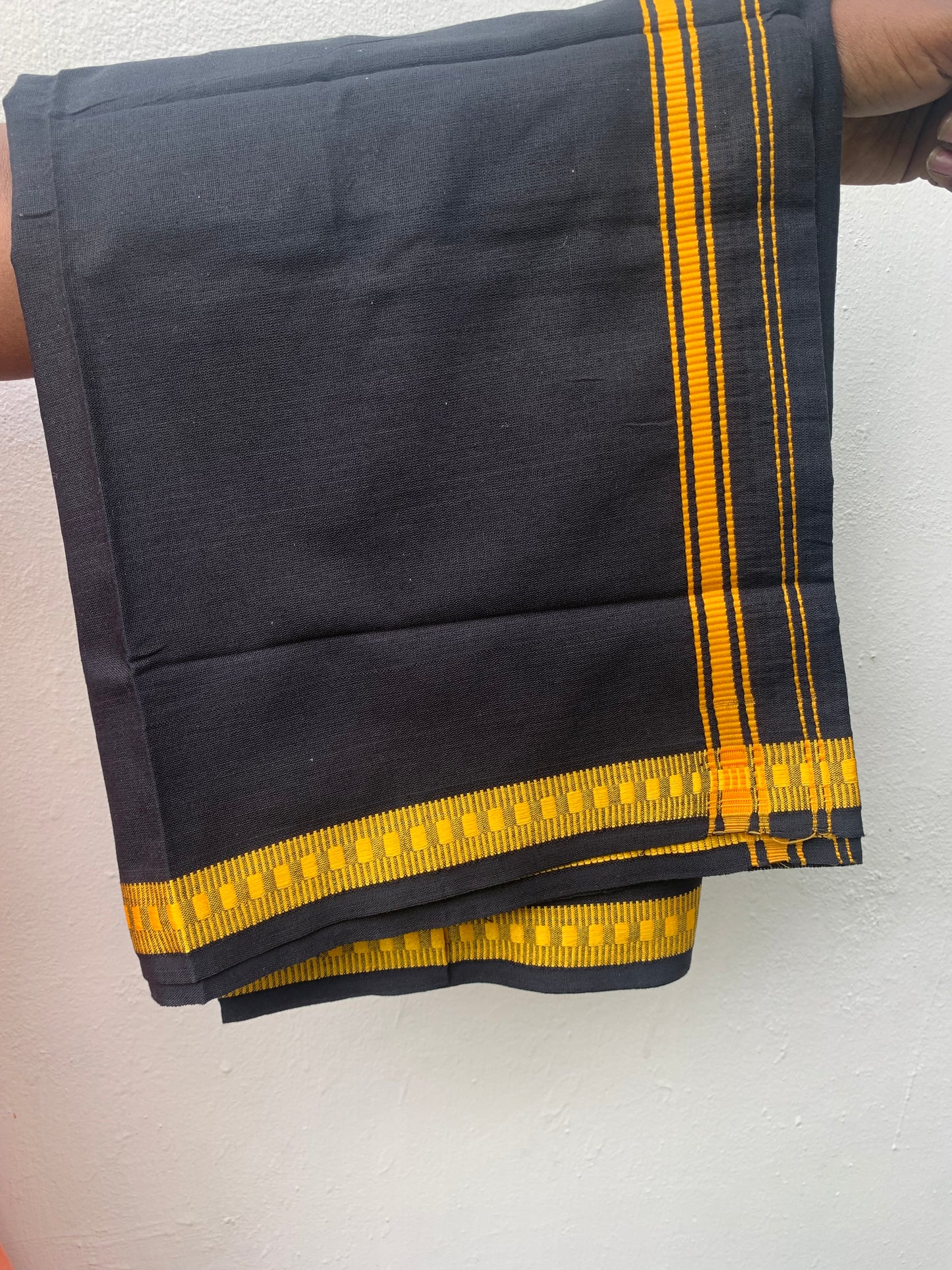 Lungi/Color Dhoti From Kuthampully