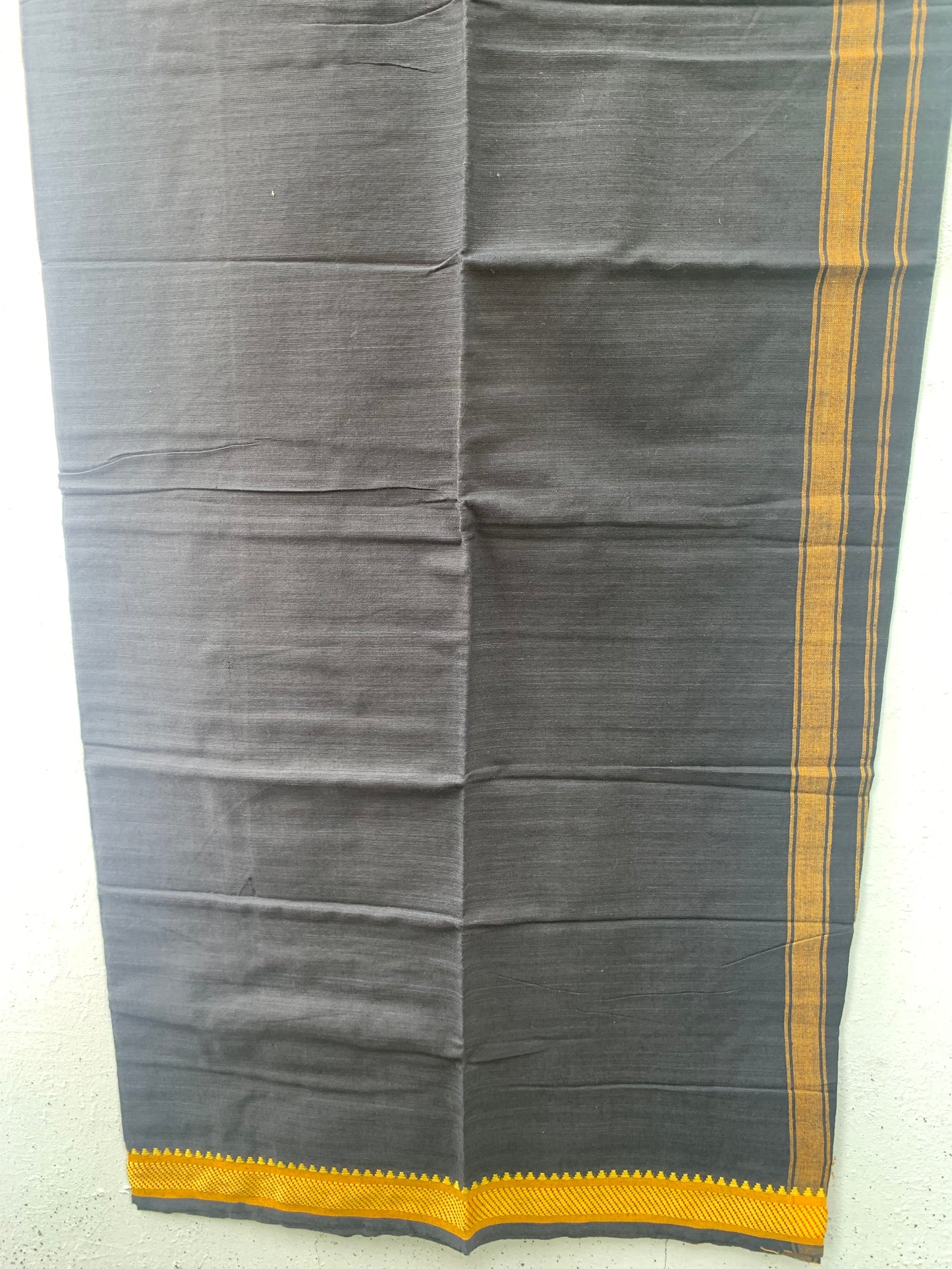 Lungi/Color Dhoti From Kuthampully