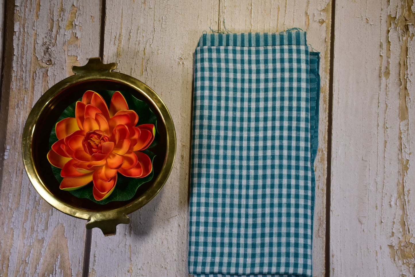 Kerala Thorthu/Bath Towel Kuthampully Handloom Cotton 64*130 cms