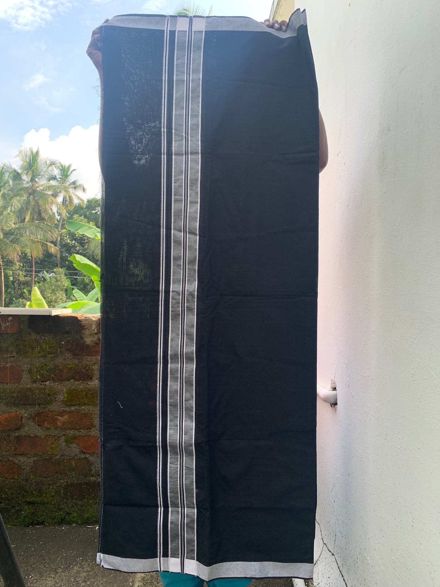 Lungi/Color Dhoti From Kuthampully