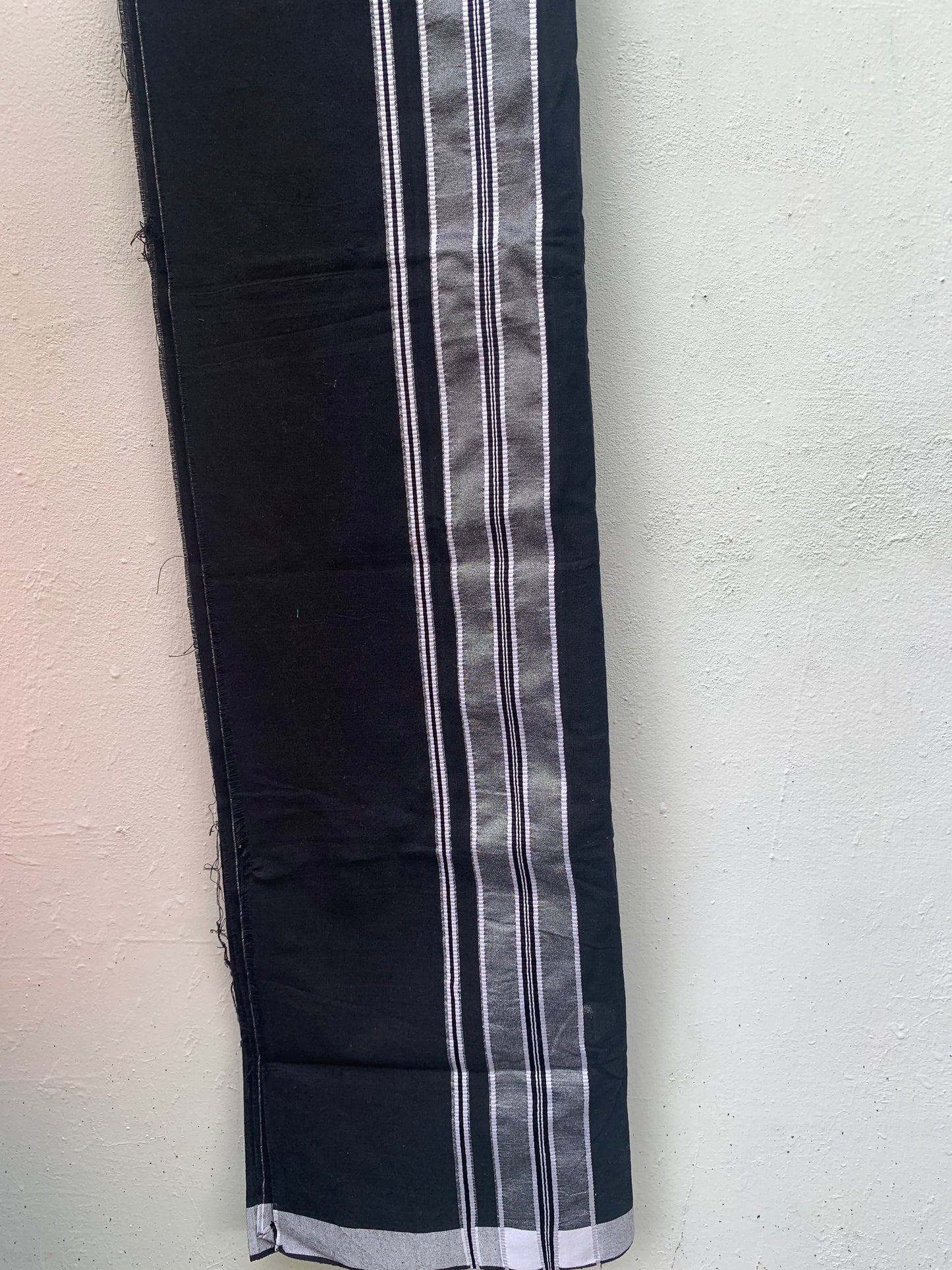 Lungi/Color Dhoti From Kuthampully