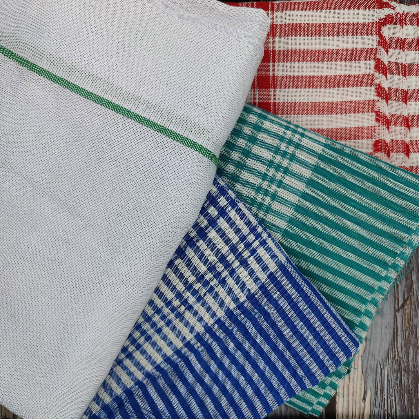 Kerala Thorthu/Bath Towel Kuthampully Handloom Cotton 64*130 cms