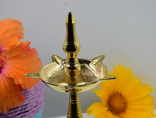Antique Metal Brass Kerala Kuthu Vilakku with 5 Wicks Representing Virtue and Wealth (Gold, 26 cm Height)