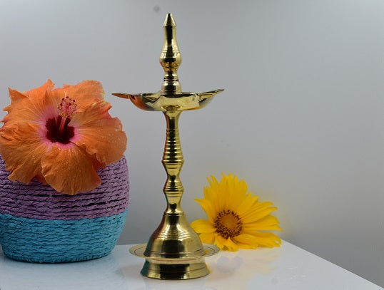 Antique Metal Brass Kerala Kuthu Vilakku with 5 Wicks Representing Virtue and Wealth (Gold, 26 cm Height)