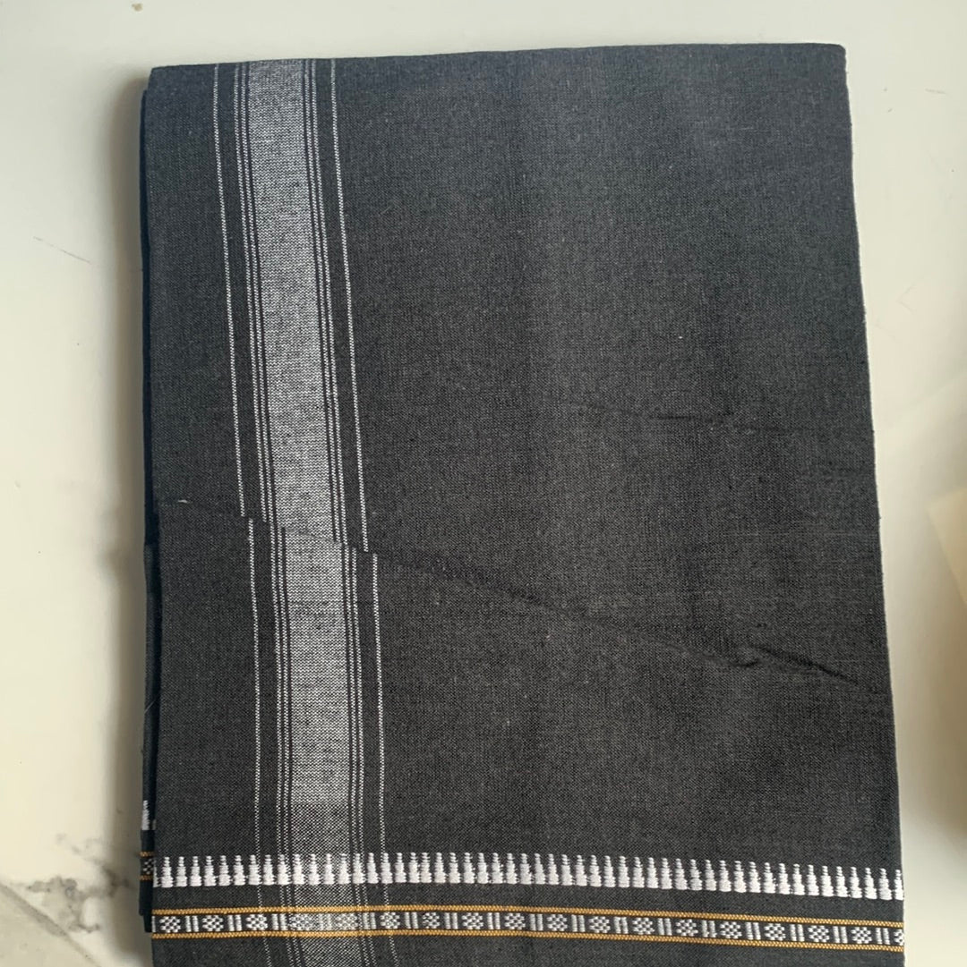 Lungi/Color Dhoti From Kuthampully - AdukkalaOnline.in