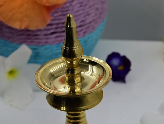 Antique Collection Brass Kerala Vilakku Pooja Lamp