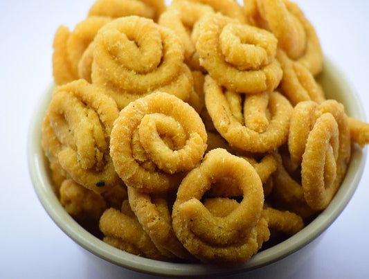 Kai Murukku(250 gm) - AdukkalaOnline.in